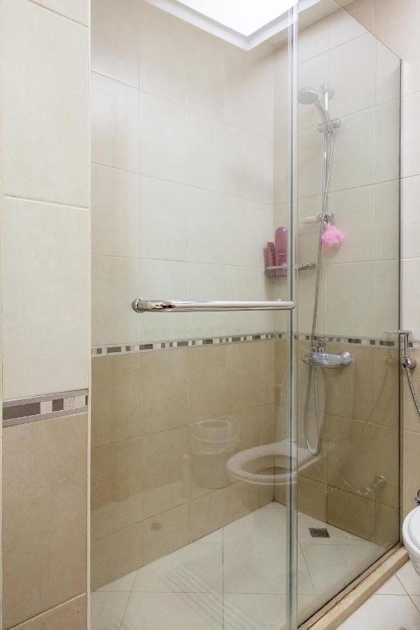 Dulive Hostel Дубай Екстериор снимка